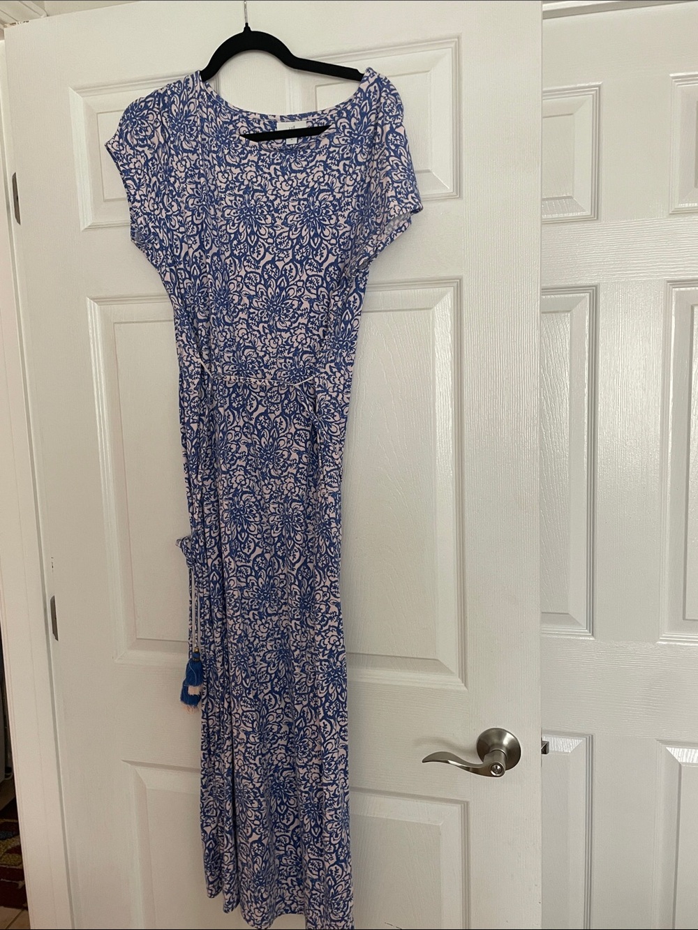 J. Jill Blue and White Printed Maxi Dress with Waist Tie medium